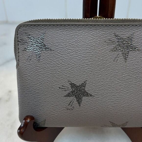 Coach Saffiano Leather Metallic Silver Star-Pattern Wristlet - Picture 5 of 16